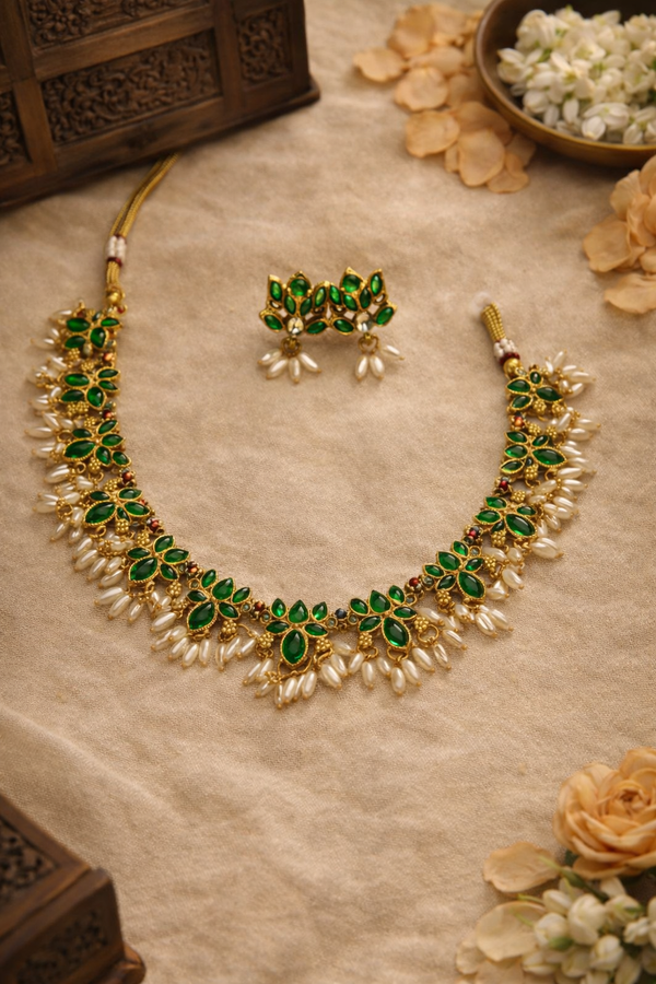 Emerald Pearl Necklace