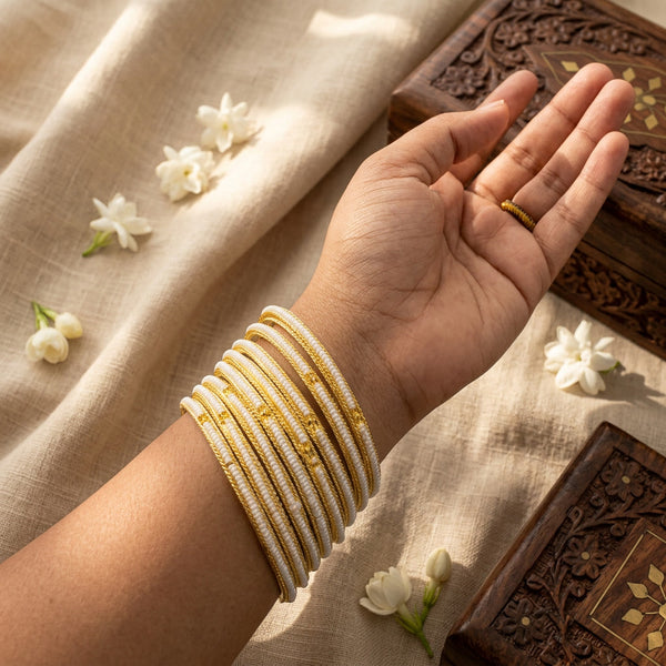 Suvarna Sparsh Bangles